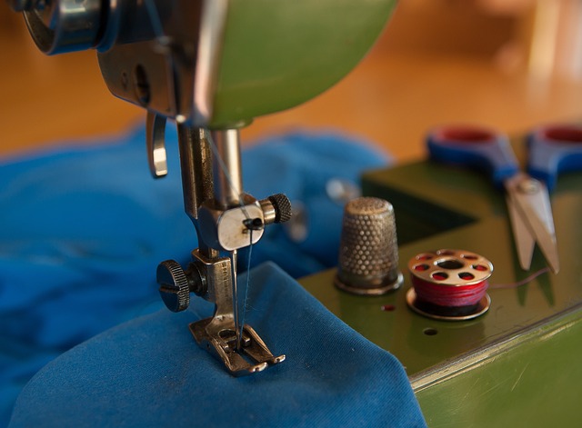 Top 10 Best Handheld Sewing Machines in 2023