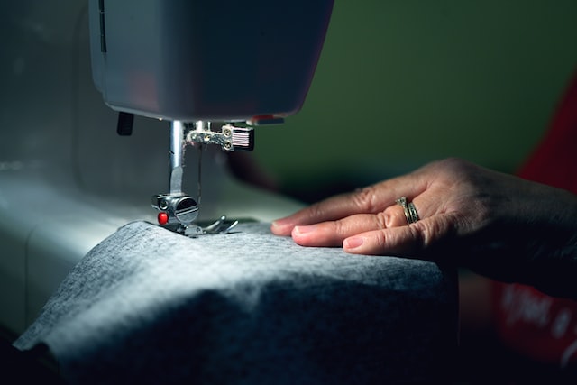 Top 10 Best Handheld Sewing Machines in 2023